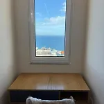 Two Bedroom Modern Seaview Appartement