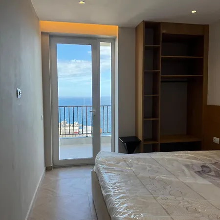 Two Bedroom Modern Seaview * Sarandë