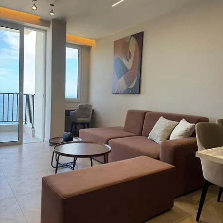 Two Bedroom Modern Seaview