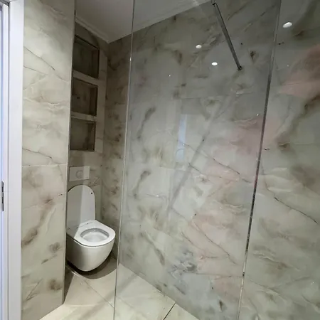 Two Bedroom Modern Seaview * Sarandë