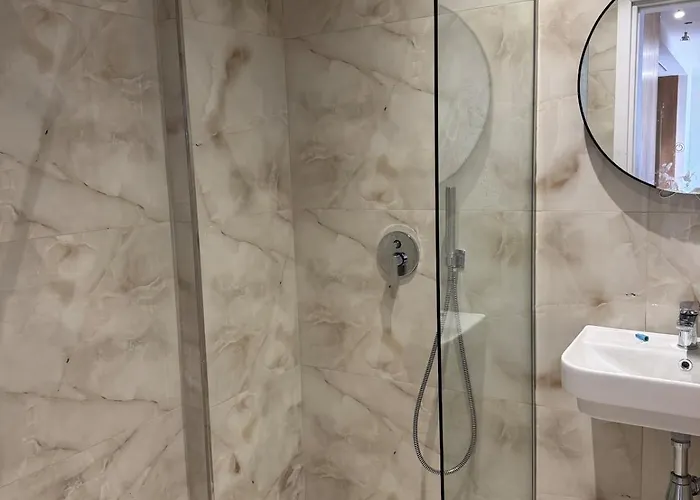 Two Bedroom Modern Seaview * Saranda