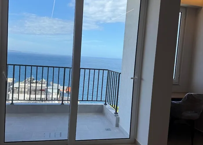Two Bedroom Modern Seaview Saranda